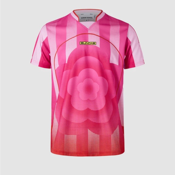 Pink Floral Graphic T-Shirt - Picture 1 of 7